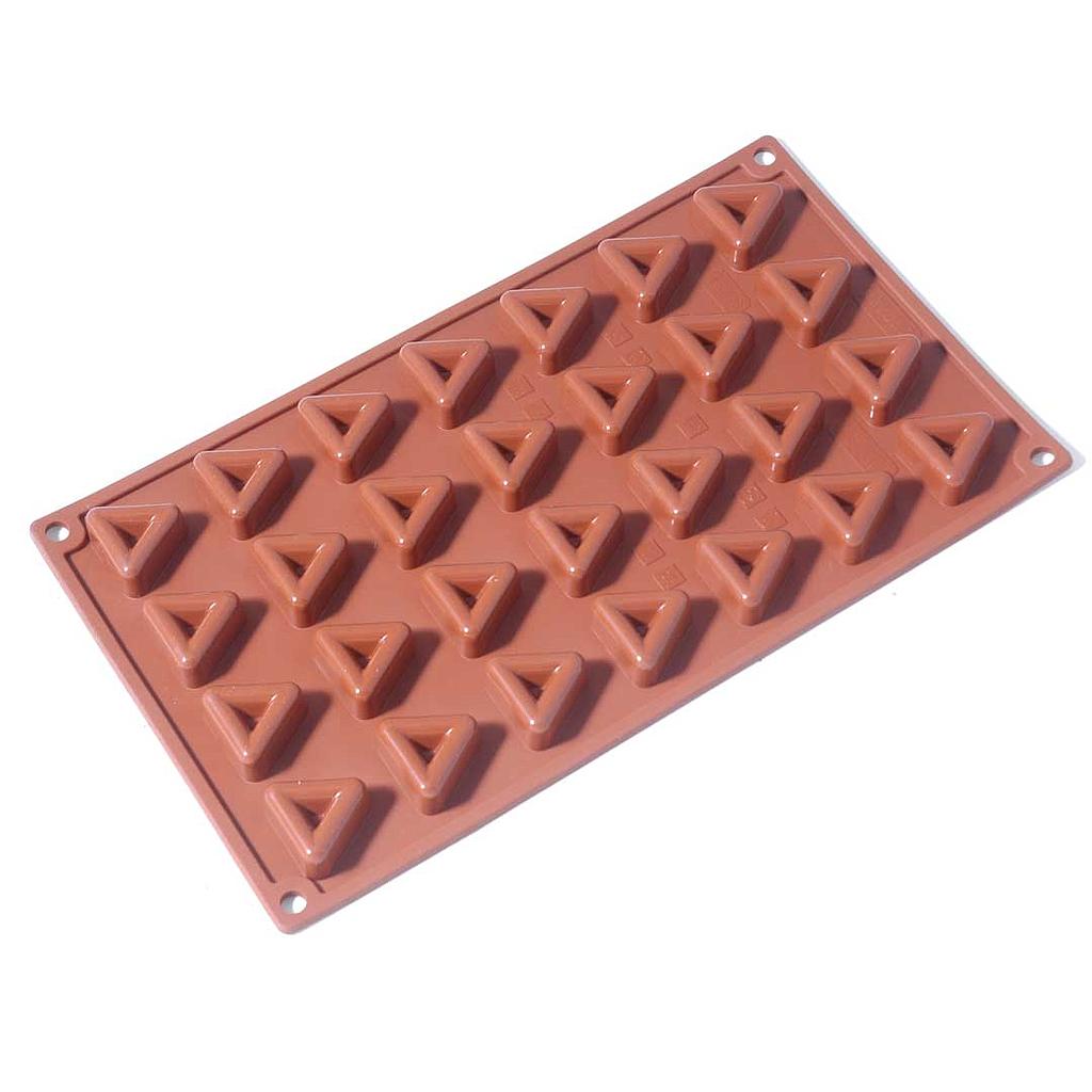 SILICONE MOULD GN1/3 TRIANGLE SAVARIN 28pcs 30mm