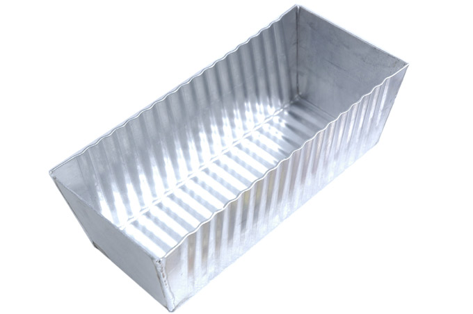 BRØDFORM 0,9L 200mm Svejsede hjørner BØLGET 